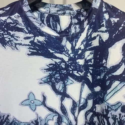 Replica Louis Vuitton LV T-Shirts Short Sleeved For Men #1340444 $34.00 USD for Wholesale