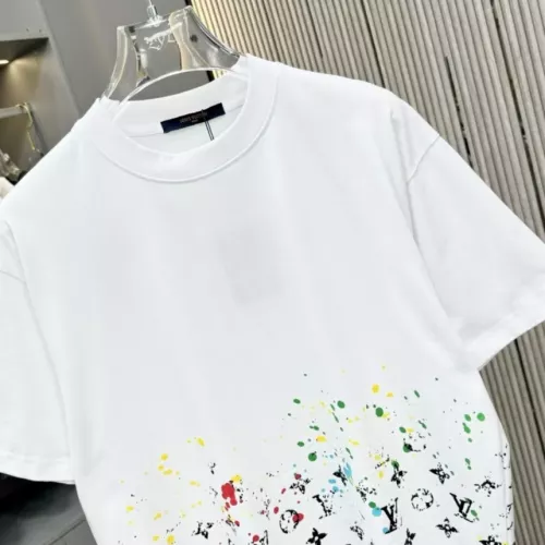 Replica Louis Vuitton LV T-Shirts Short Sleeved For Unisex #1340869 $39.00 USD for Wholesale