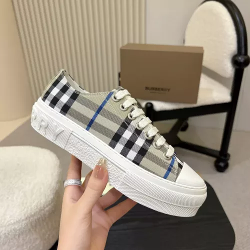 Replica Burberry Casual Shoes For Men #1341558 $88.00 USD for Wholesale