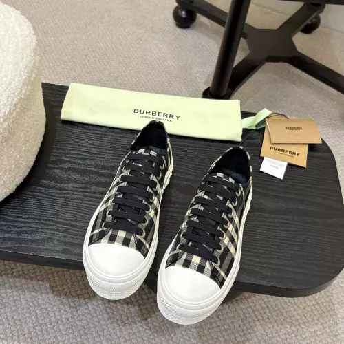 Replica Burberry Casual Shoes For Men #1341566 $88.00 USD for Wholesale
