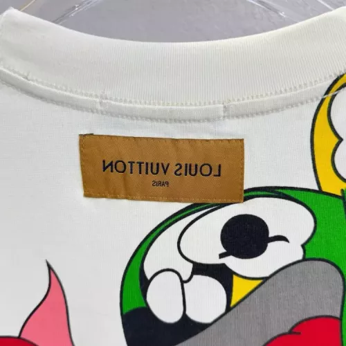 Replica Louis Vuitton LV T-Shirts Short Sleeved For Unisex #1341916 $40.00 USD for Wholesale