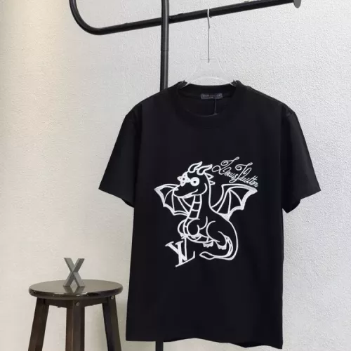 Cheap Louis Vuitton LV T-Shirts Short Sleeved For Unisex #1341920, $$39.00 USD On Louis Vuitton LV T-Shirts