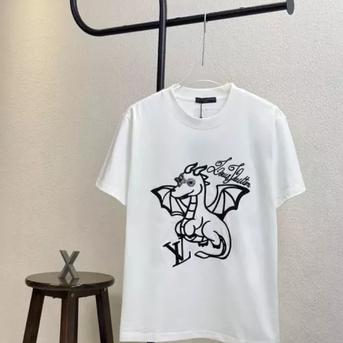 Cheap Louis Vuitton LV T-Shirts Short Sleeved For Unisex #1341921, $$39.00 USD On Louis Vuitton LV T-Shirts