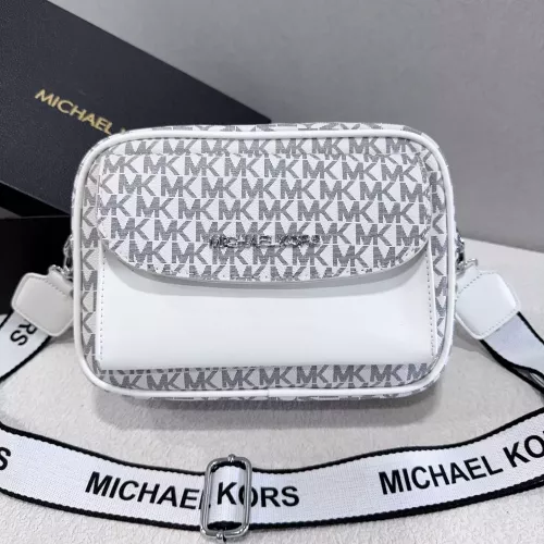 Cheap Michael Kors Messenger Bags For Unisex #1342987, $$39.00 USD On Michael Kors Messenger Bags