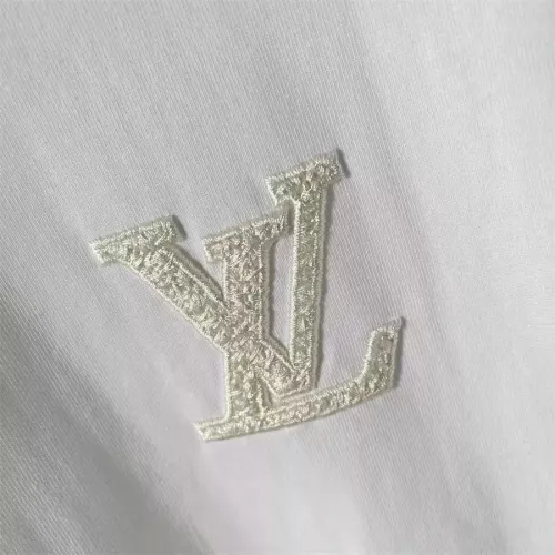 Replica Louis Vuitton LV T-Shirts Short Sleeved For Unisex #1343316 $45.00 USD for Wholesale