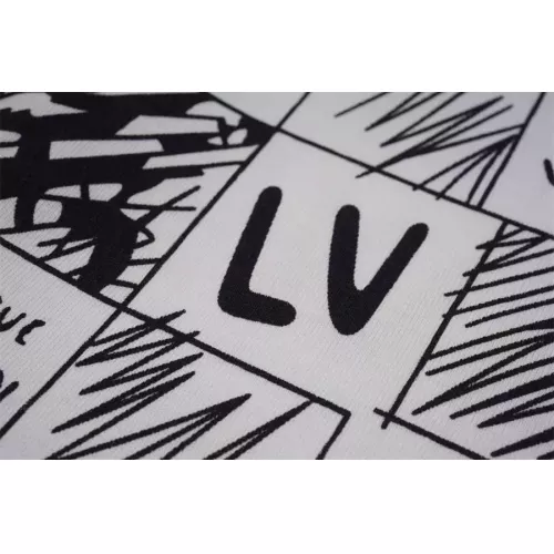 Replica Louis Vuitton LV T-Shirts Short Sleeved For Unisex #1343405 $32.00 USD for Wholesale
