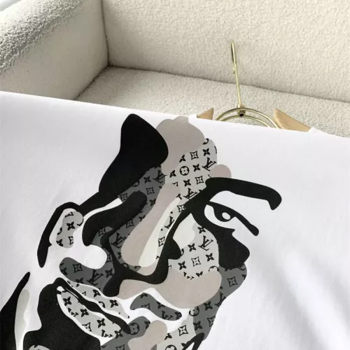 Replica Louis Vuitton LV T-Shirts Short Sleeved For Men #1343470 $45.00 USD for Wholesale