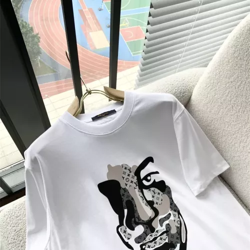 Replica Louis Vuitton LV T-Shirts Short Sleeved For Men #1343470 $45.00 USD for Wholesale