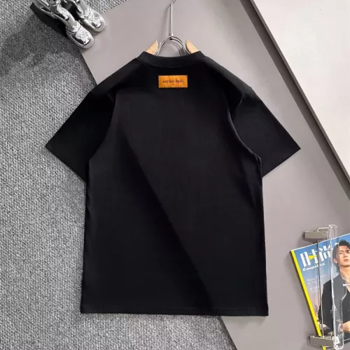Replica Louis Vuitton LV T-Shirts Short Sleeved For Unisex #1343668 $40.00 USD for Wholesale