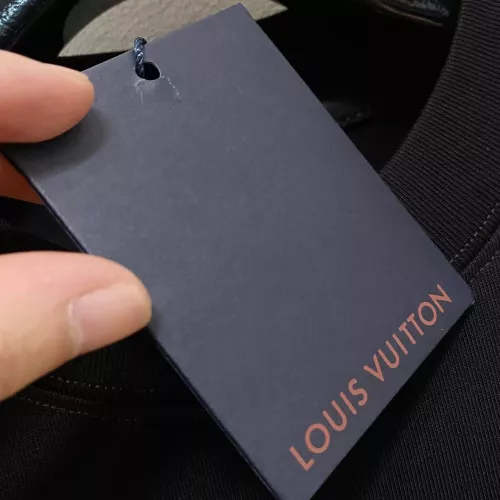 Replica Louis Vuitton LV T-Shirts Short Sleeved For Unisex #1343796 $60.00 USD for Wholesale