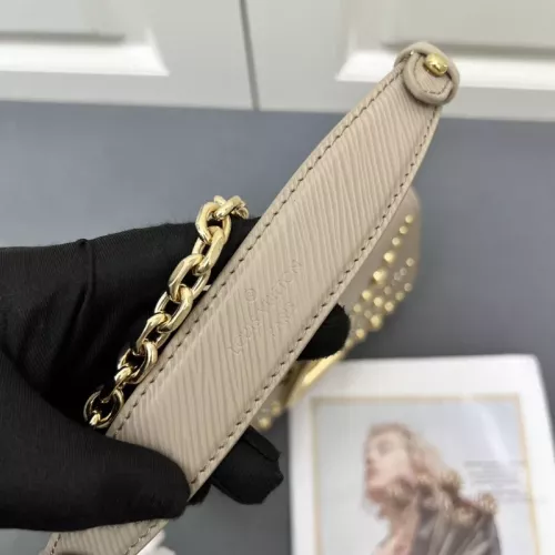 Replica Louis Vuitton AAA Quality Messenger Bags For Women #1344820 $122.00 USD for Wholesale