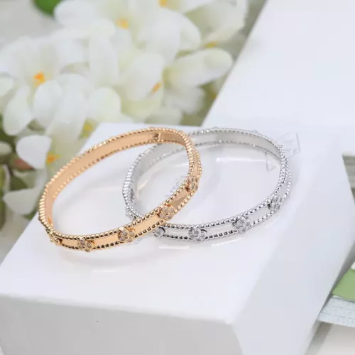 Replica Van Cleef & Arpels Bracelets #1344883 $39.00 USD for Wholesale