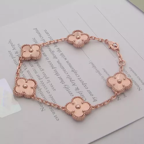 Cheap Van Cleef &amp; Arpels Bracelets For Women #1345135, $$32.00 USD On Van Cleef &amp; Arpels Bracelets