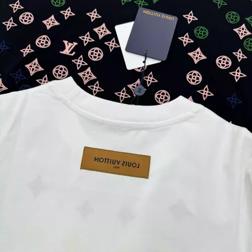 Replica Louis Vuitton LV T-Shirts Short Sleeved For Men #1346392 $88.00 USD for Wholesale