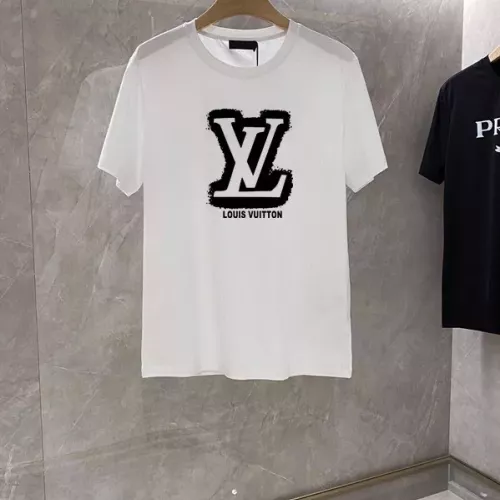 Cheap Louis Vuitton LV T-Shirts Short Sleeved For Unisex #1347093, $$25.00 USD On Louis Vuitton LV T-Shirts