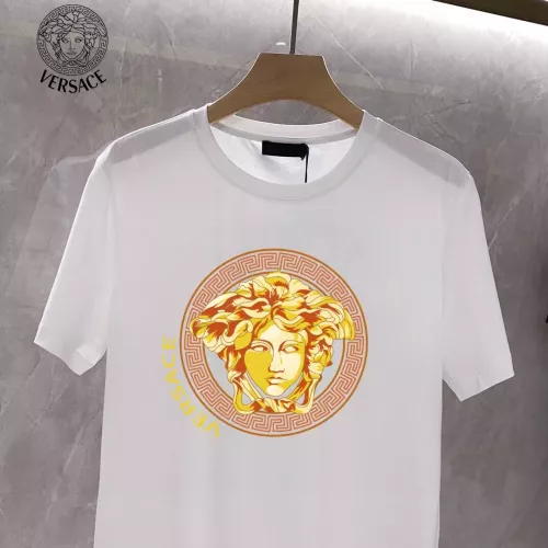 Replica Versace T-Shirts Short Sleeved For Unisex #1347121 $25.00 USD for Wholesale
