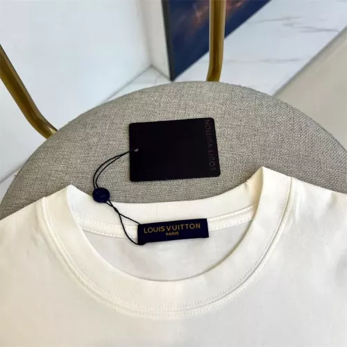 Replica Louis Vuitton LV T-Shirts Short Sleeved For Men #1347314 $42.00 USD for Wholesale