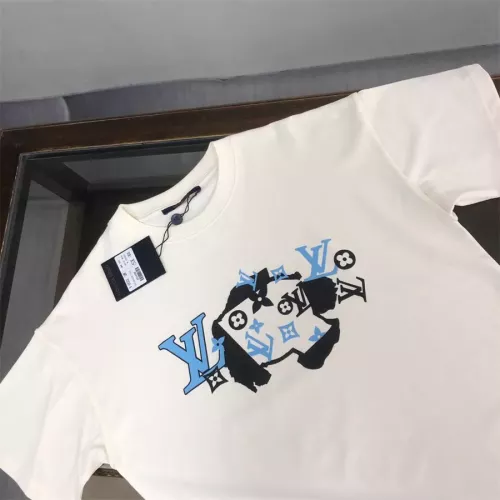 Replica Louis Vuitton LV T-Shirts Short Sleeved For Men #1347316 $45.00 USD for Wholesale
