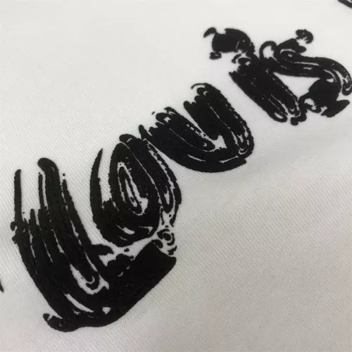 Replica Louis Vuitton LV T-Shirts Short Sleeved For Men #1347318 $45.00 USD for Wholesale