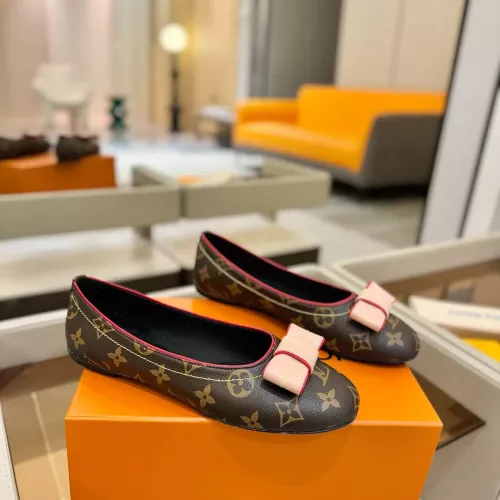 Replica Louis Vuitton Flat Shoes For Women #1348807 $96.00 USD for Wholesale