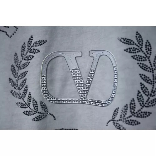 Replica Valentino T-Shirts Sleeveless For Unisex #1348839 $40.00 USD for Wholesale