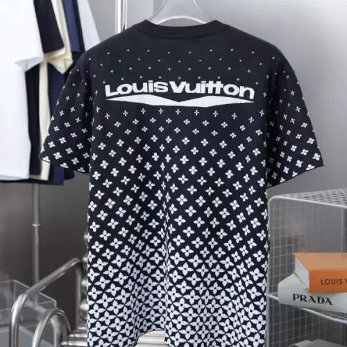 Replica Louis Vuitton LV T-Shirts Short Sleeved For Unisex #1349695 $39.00 USD for Wholesale