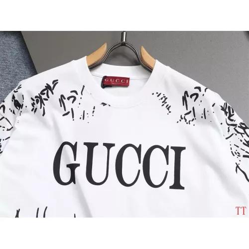 Replica Gucci T-Shirts Short Sleeved For Unisex #1350195 $39.00 USD for Wholesale