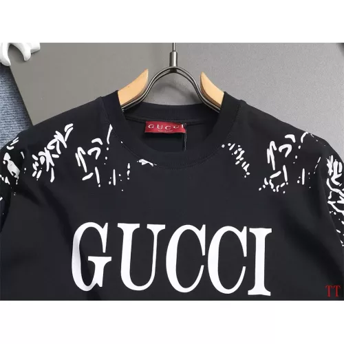 Replica Gucci T-Shirts Short Sleeved For Unisex #1350196 $39.00 USD for Wholesale