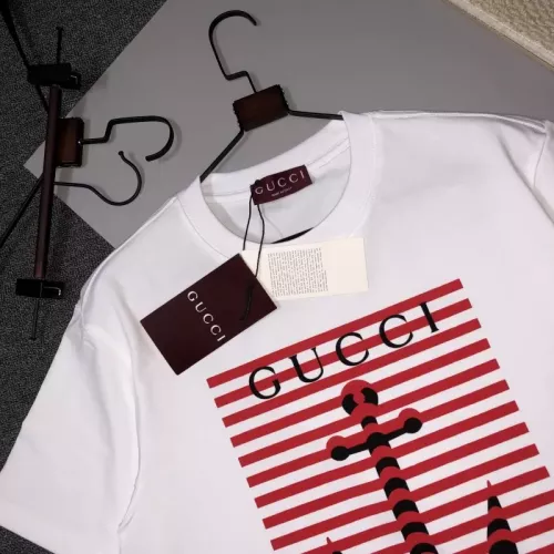 Replica Gucci T-Shirts Short Sleeved For Unisex #1350759 $42.00 USD for Wholesale