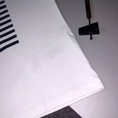 Replica Gucci T-Shirts Short Sleeved For Unisex #1350760 $42.00 USD for Wholesale