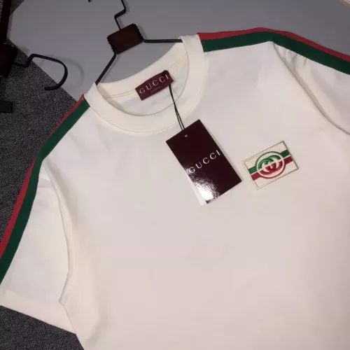 Replica Gucci T-Shirts Short Sleeved For Unisex #1350763 $42.00 USD for Wholesale