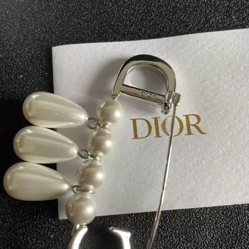 Replica Christian Dior Brooches For Women #1350968 $32.00 USD for Wholesale