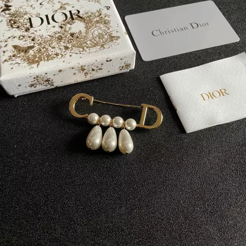 Replica Christian Dior Brooches For Women #1350969 $32.00 USD for Wholesale