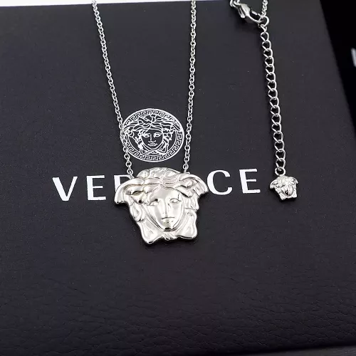 Cheap Van Cleef &amp; Arpels Necklaces #1350985, $$25.00 USD On Van Cleef &amp; Arpels Necklaces