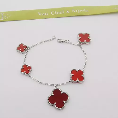 Cheap Van Cleef &amp; Arpels Bracelets For Women #1351185, $$32.00 USD On Van Cleef &amp; Arpels Bracelets