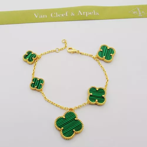 Cheap Van Cleef &amp; Arpels Bracelets For Women #1351190, $$32.00 USD On Van Cleef &amp; Arpels Bracelets