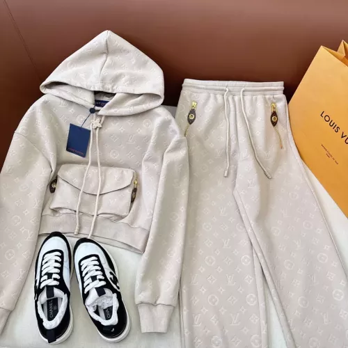 Cheap Louis Vuitton LV Tracksuits Long Sleeved For Women #1351306, $$98.00 USD On Louis Vuitton LV Tracksuits