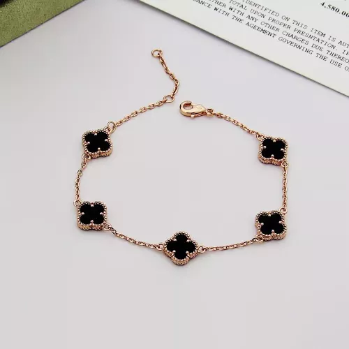 Cheap Van Cleef &amp; Arpels Bracelets For Women #1351336, $$29.00 USD On Van Cleef &amp; Arpels Bracelets