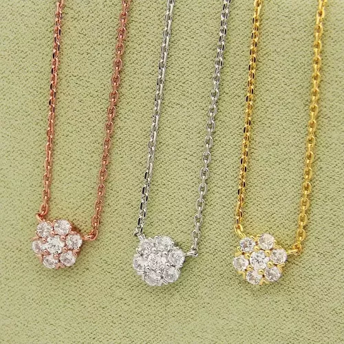 Replica Van Cleef & Arpels Necklaces For Women #1351357 $25.00 USD for Wholesale
