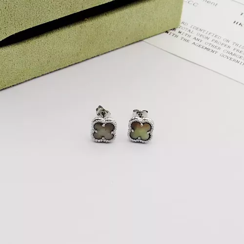 Cheap Van Cleef &amp; Arpels Earrings For Women #1351528, $$25.00 USD On Van Cleef &amp; Arpels Earrings