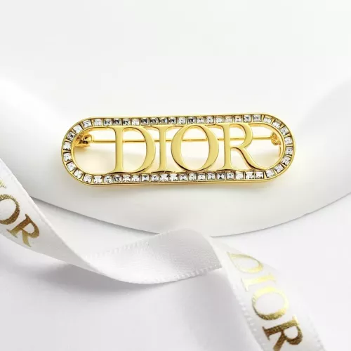 Replica Christian Dior Brooches For Women #1351687 $29.00 USD for Wholesale