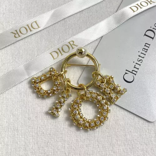Replica Christian Dior Brooches For Women #1351688 $38.00 USD for Wholesale