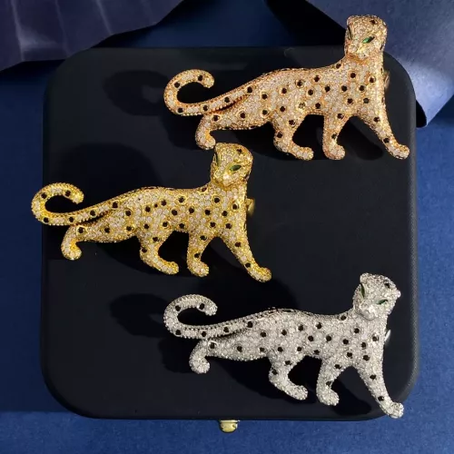 Replica Cartier Brooches #1351993 $34.00 USD for Wholesale