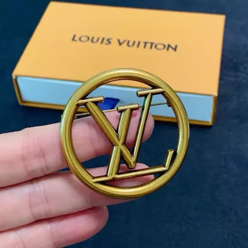 Cheap Louis Vuitton LV Brooches #1352108, $$25.00 USD On Louis Vuitton LV Brooches