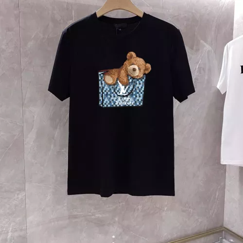 Cheap Louis Vuitton LV T-Shirts Short Sleeved For Unisex #1353650, $$25.00 USD On Louis Vuitton LV T-Shirts
