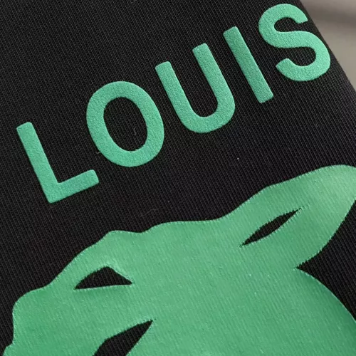 Replica Louis Vuitton LV T-Shirts Short Sleeved For Men #1354262 $40.00 USD for Wholesale