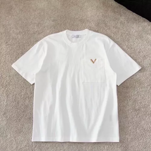 Cheap Valentino T-Shirts Short Sleeved For Unisex #1354311, $$52.00 USD On Valentino T-Shirts