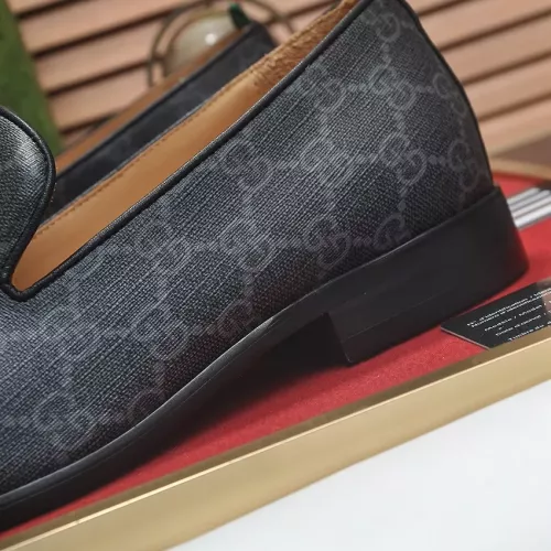 Replica Gucci Oxfords Shoes For Men #1356527 $96.00 USD for Wholesale