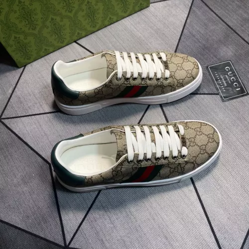 Replica Gucci Casual Shoes For Men #1356583 $72.00 USD for Wholesale