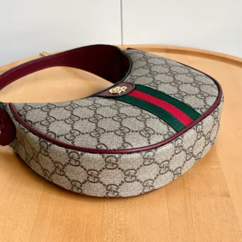 Replica Gucci AAA Quality Handbags For Women #1357209 $72.00 USD for Wholesale